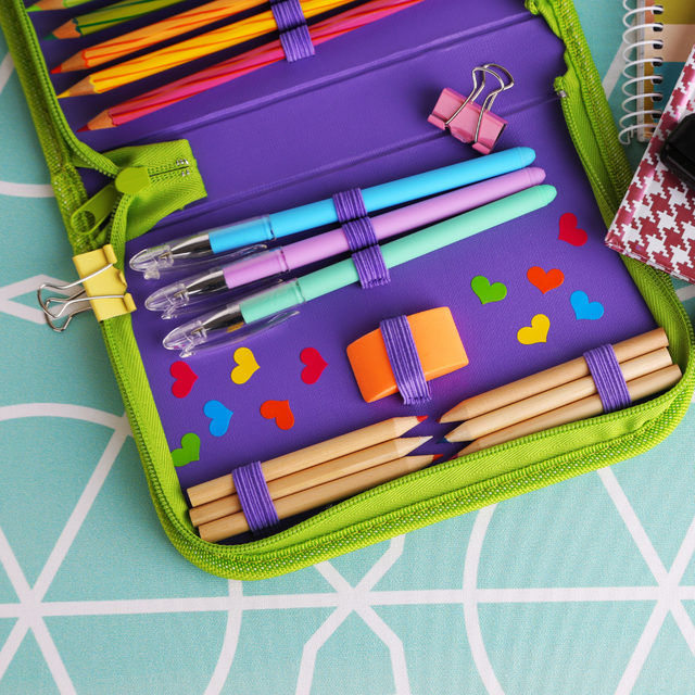 Disney színes mintás tolltartók iskolásoknak tolltartó kollekció kép 1edicuccok