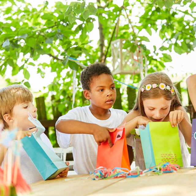 Disney mintás ajándéktasakok és zacskók születésnapra, karácsonyra, babaváróra.