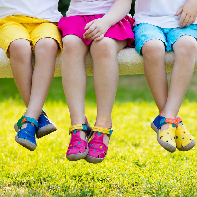 disney mintás gyerek szandál nyári viselethez az Egyedicuccok gyerek szandál kollekció képe