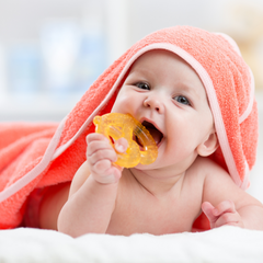 baba játék rágóka színes formákkal az Egyedicuccok baba játék kollekció képe