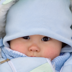 baba kiegészítő meleg sál, sapka, kesztyű puha anyagból az Egyedicuccok baba kiegészítő kollekció képe