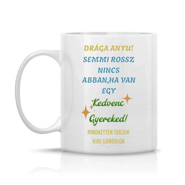 Fehér bögre humoros felirattal: „Mindketten tudjuk, kire gondolok”