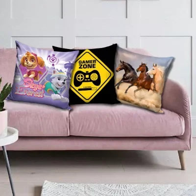 Gyerekeknek készült színes párnahuzatok Bing, Peppa Malac és Disney mintákkal.