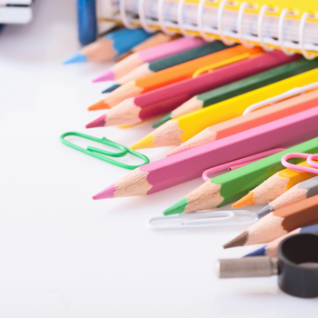 Disney mintás írószerek iskolásoknak az 1edicuccok írószer kollekció képe