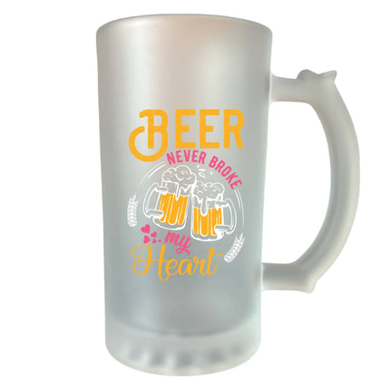 400 ml homokfújt söröskorsó „A sör sosem hagy cserben” felirattal – humoros ajándék