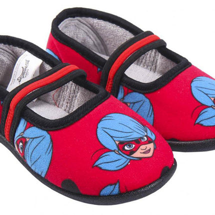 Katicabogár és Fekete Macska kalandjai benti cipő 25-32