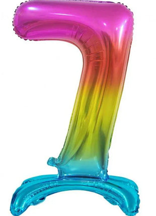 Színes Rainbow 7-es szám fólia lufi talppal 74 cm