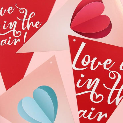 Szerelem Love is in the air zászlófüzér 270 cm