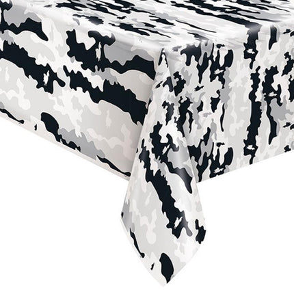 Fortnite Black terepmintás műanyag asztalterítő 137x213 cm