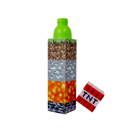 Minecraft TNT mintás műanyag kulacs csavaros kupakkal, 650 ml űrtartalommal.