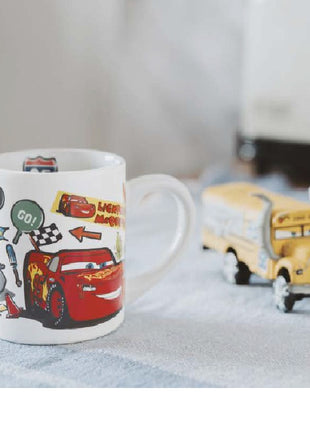Disney Verdák Stickers porcelán bögre 235 ml (8 oz) Díszdobozban